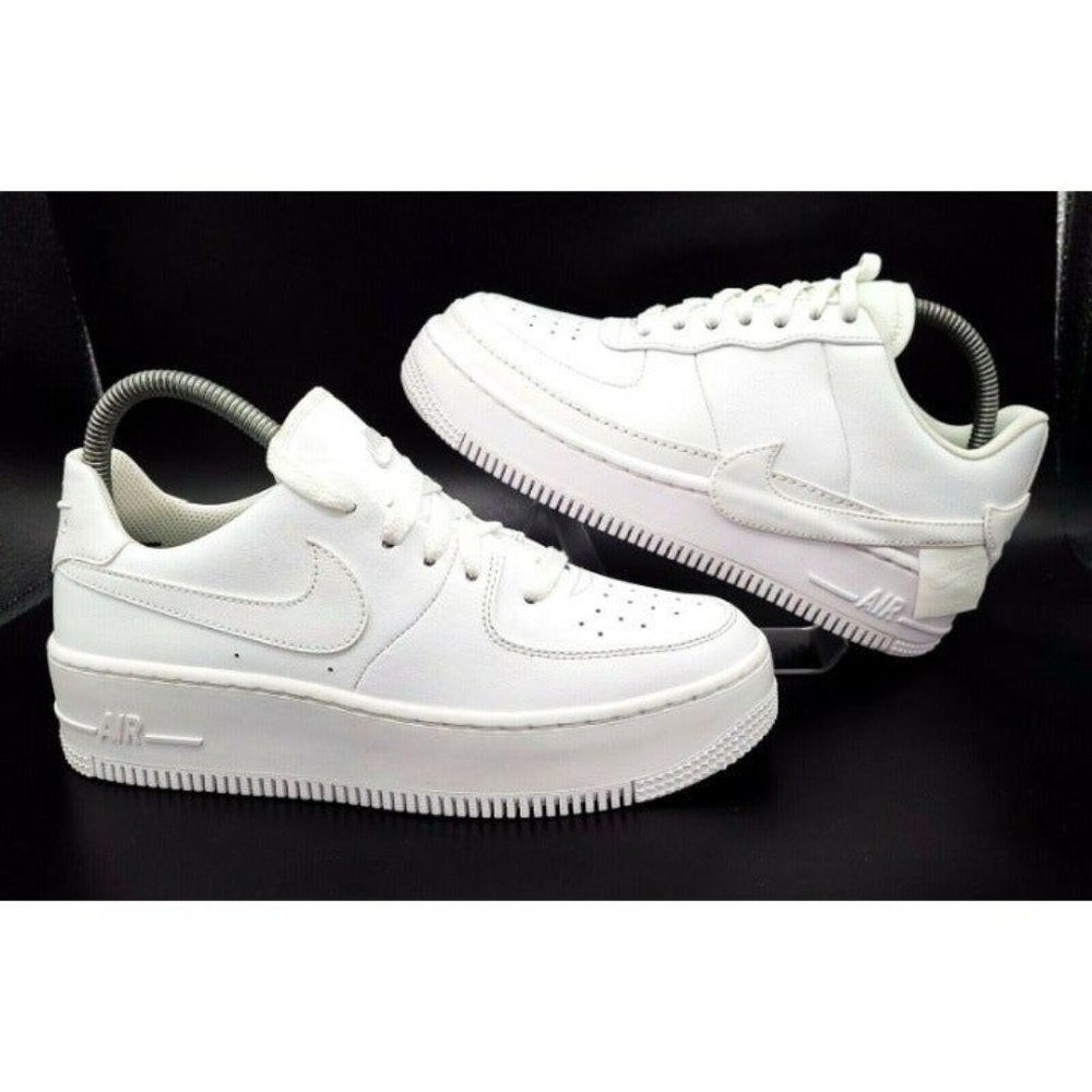 LOOK SEE PROMO Nike Air Force 1 AF1 ReImagine SAGE JESTER MISMATCH  W 7 = M 5.5